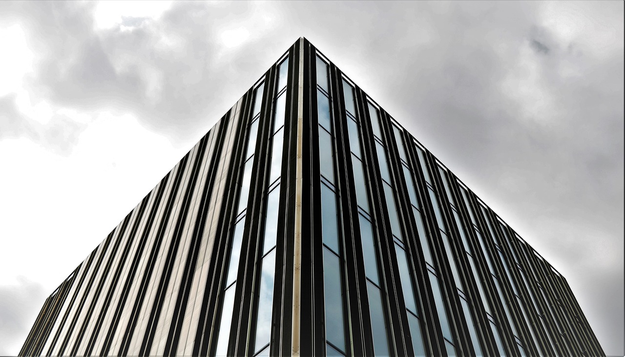 新澳2024正版资料免费公开,系统分析方案设计_云技术版TVP89.576